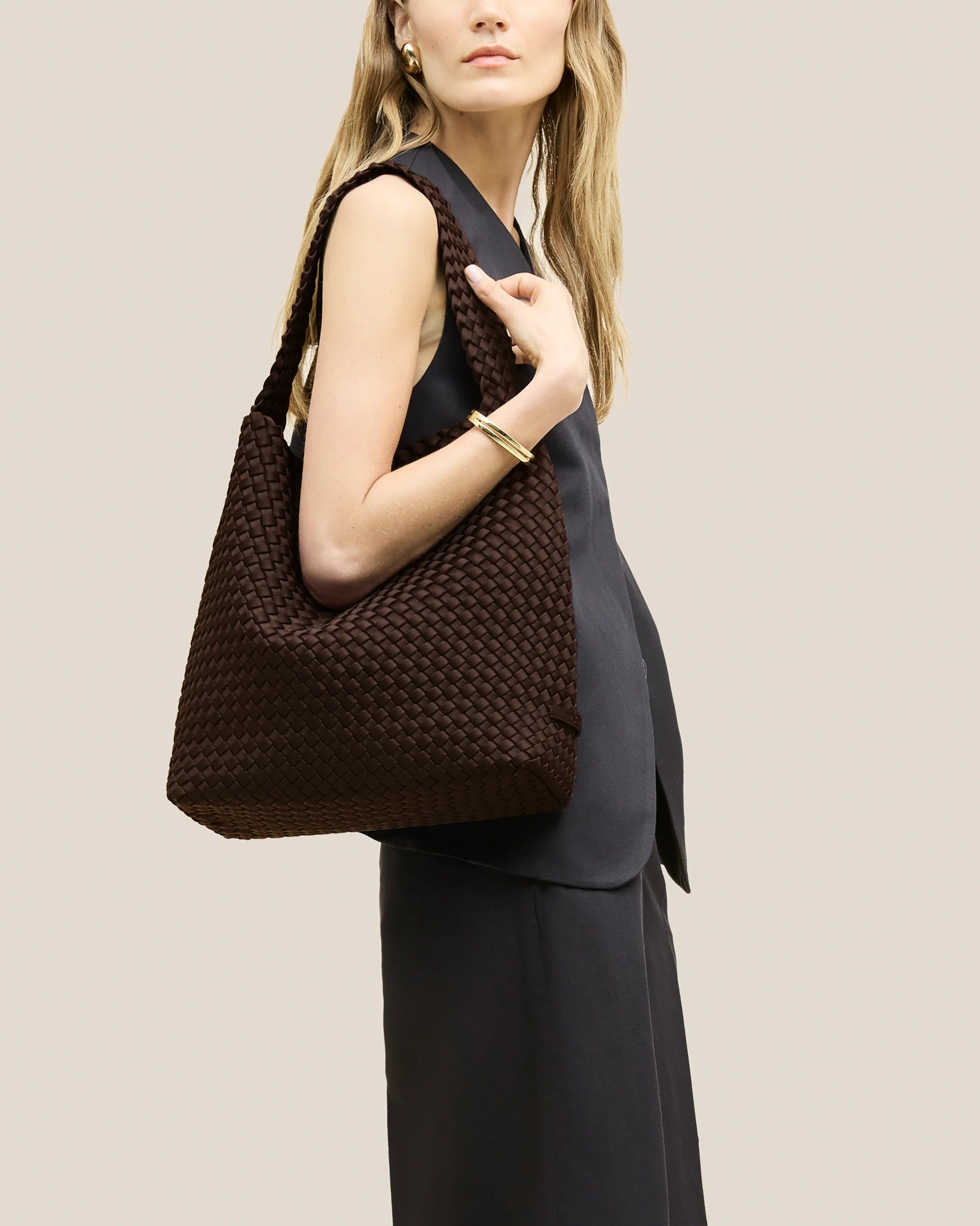Nomad Medium Hobo