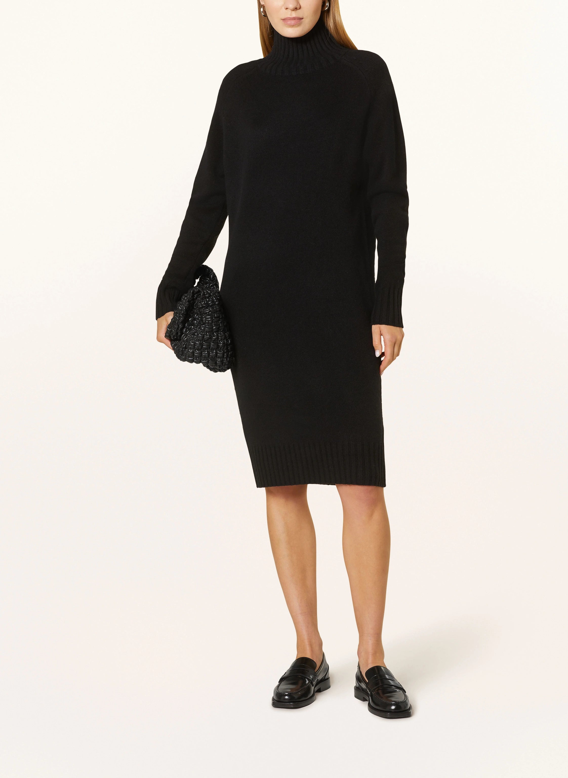 Strickkleid Stehkragen