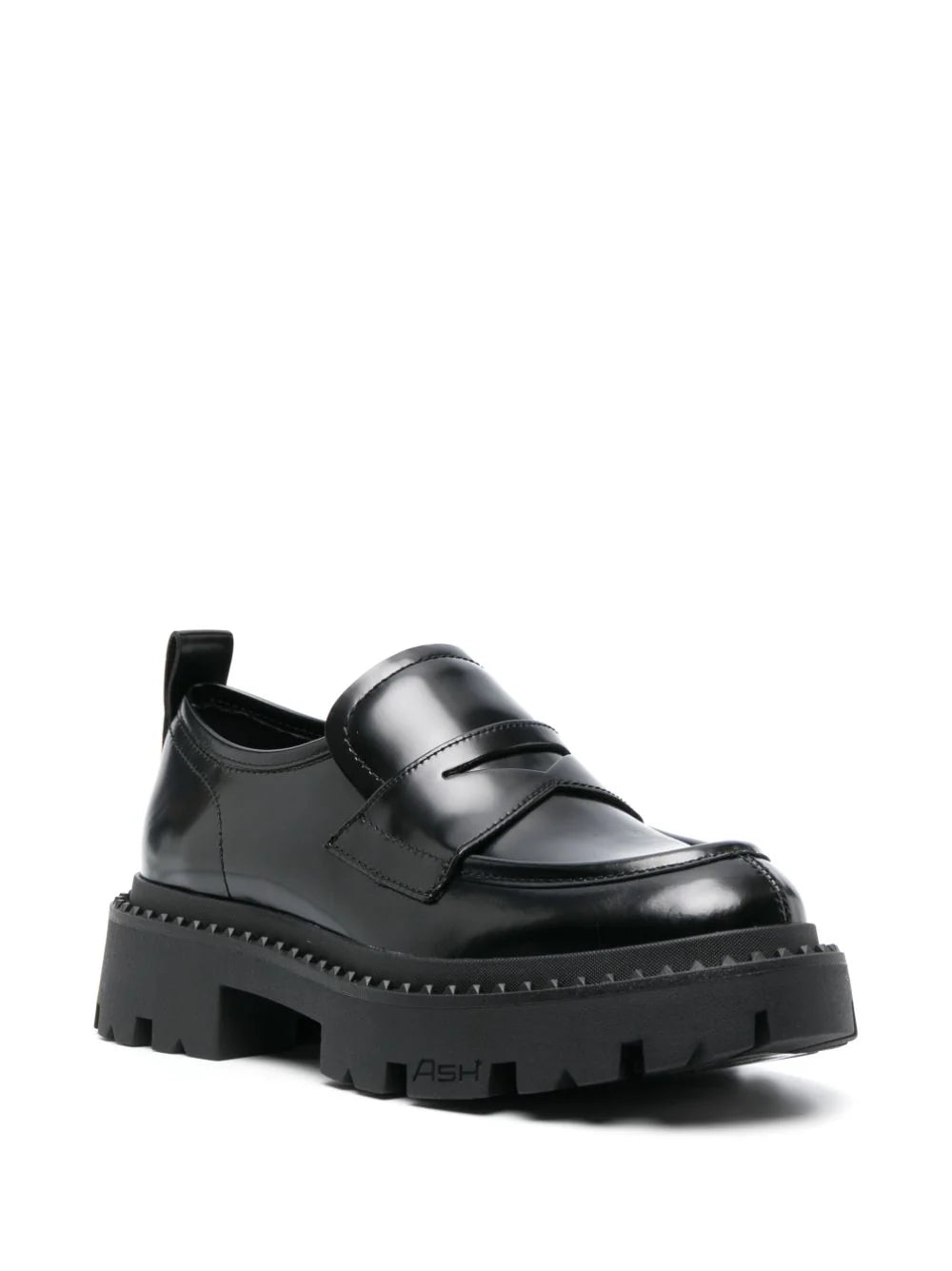 Genial Stud Loafers