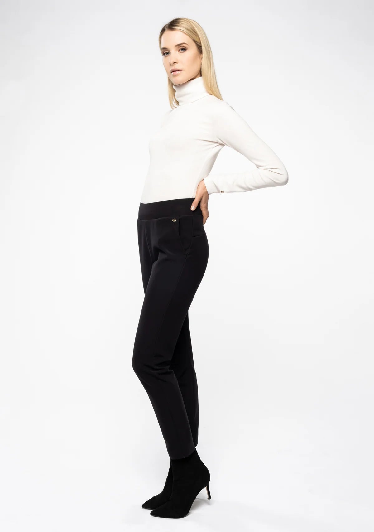 WINDBLOCKER Stretch Pants