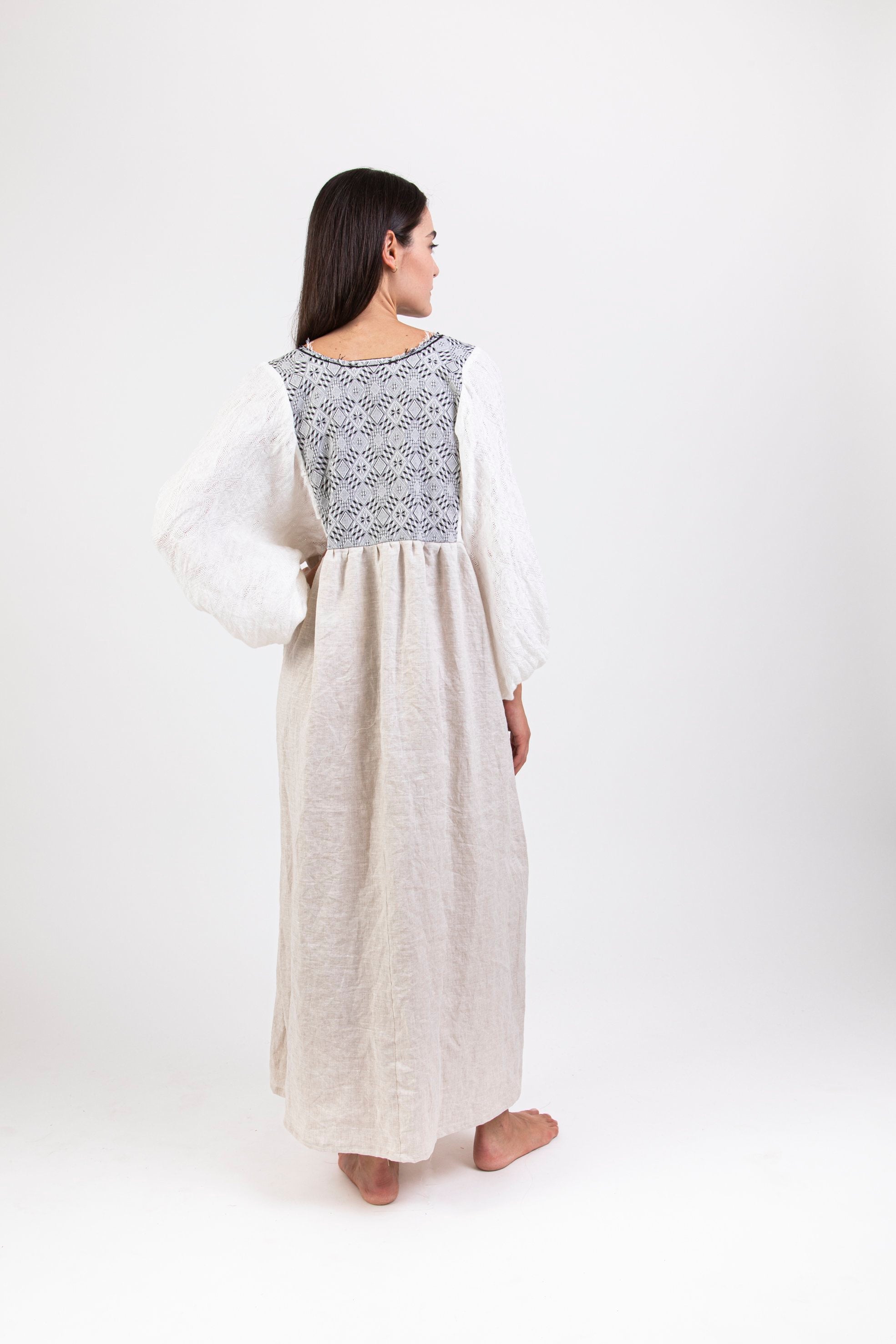 Adelina Leinenkleid