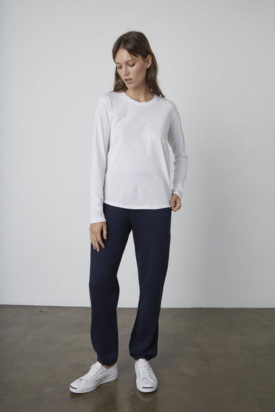 Daniela Langarm Tee