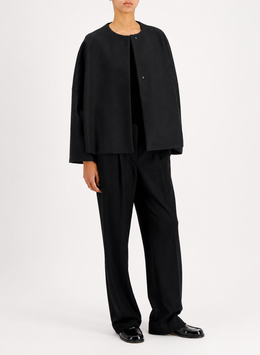 Collarless Cape
