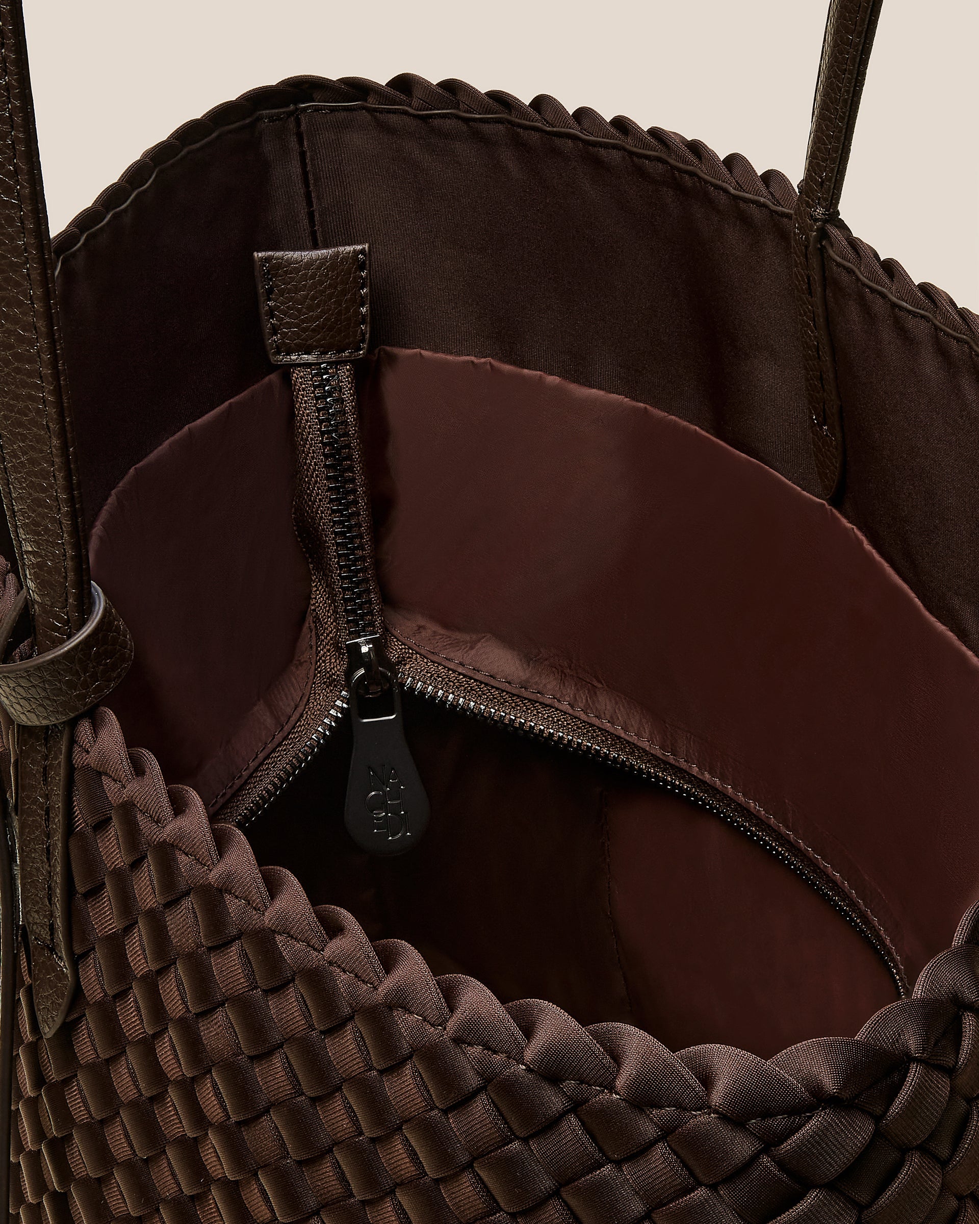 Jetsetter Small Tote