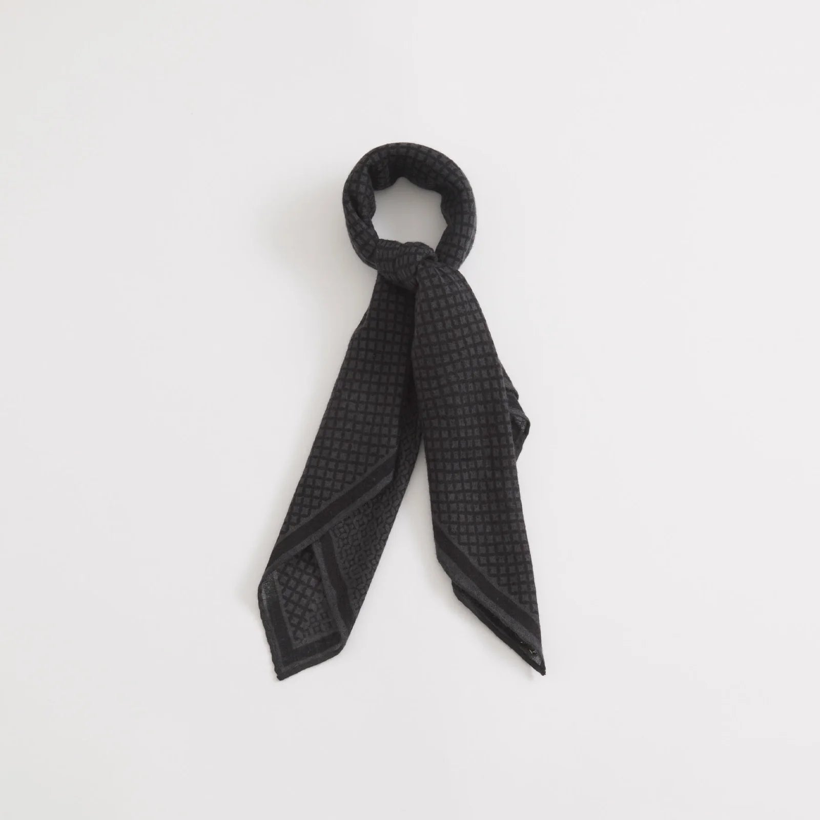 Cashmere Midcube One Hundred Eyes