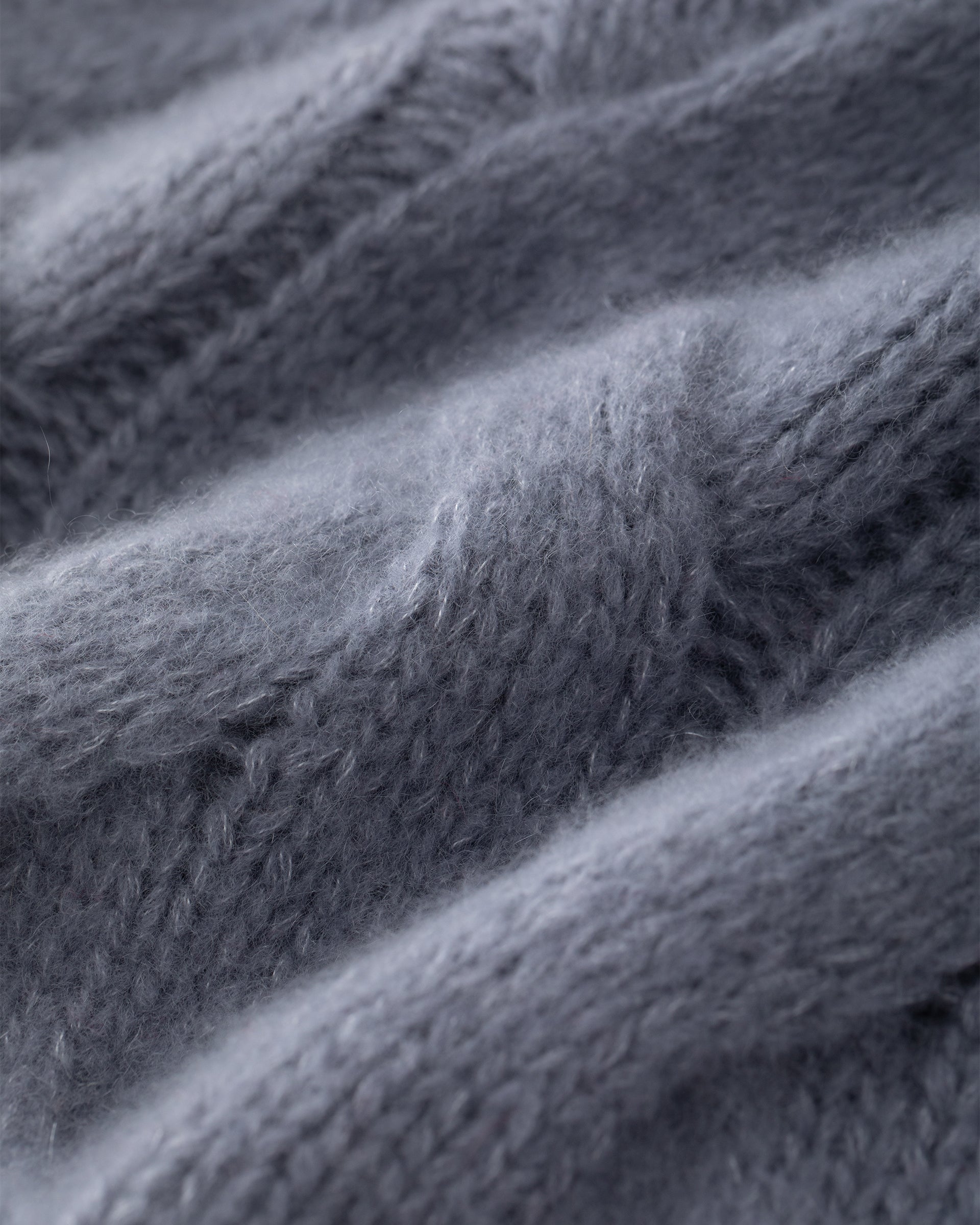 Nexus Rollkragen Pullover mit Zopfmuster