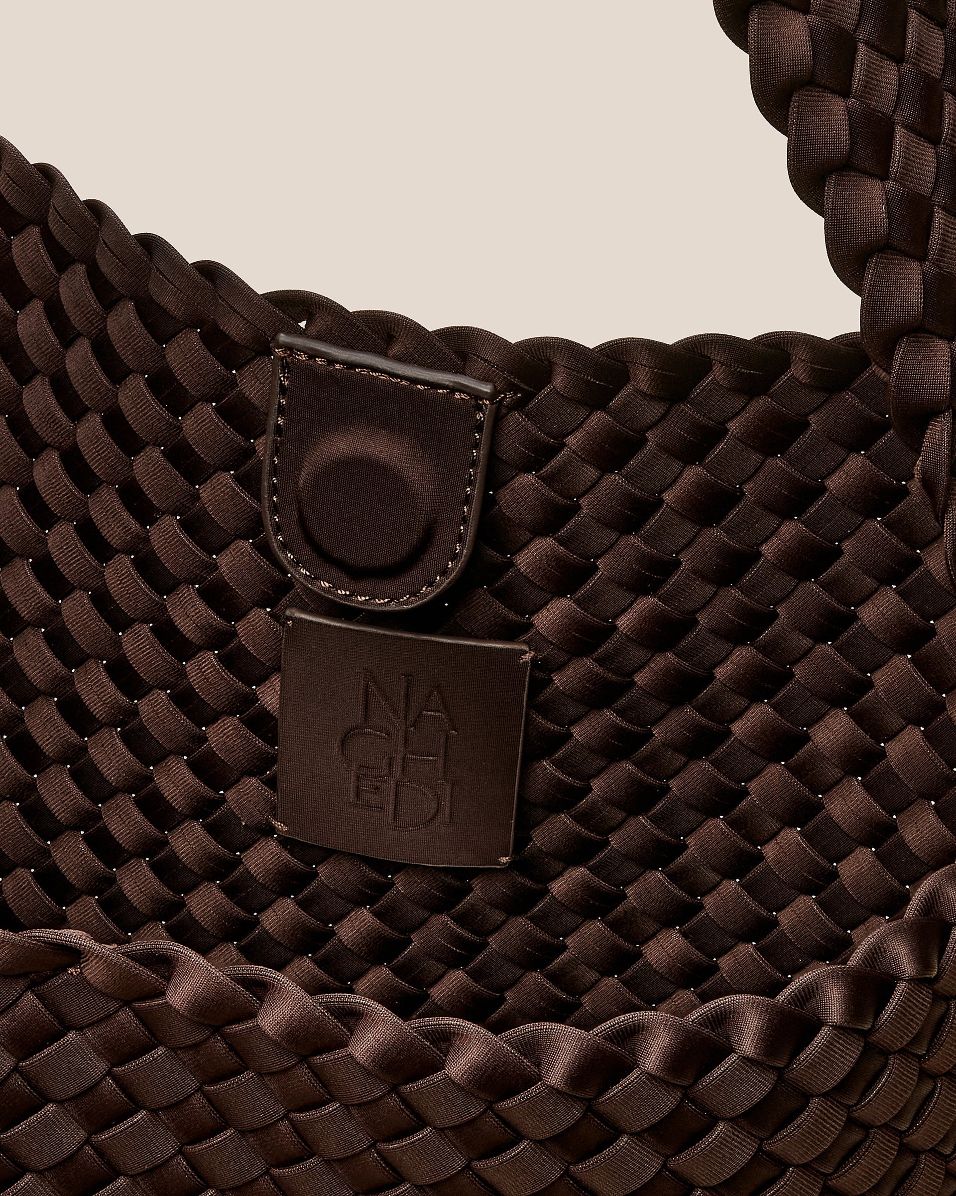Nomad Medium Hobo