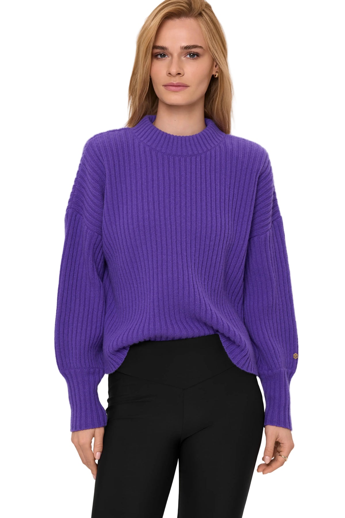 AMURI Cashmere Sweater