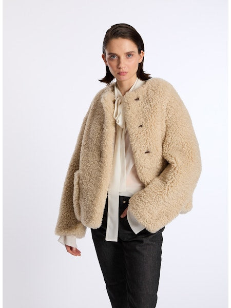 Jacke Nicolene